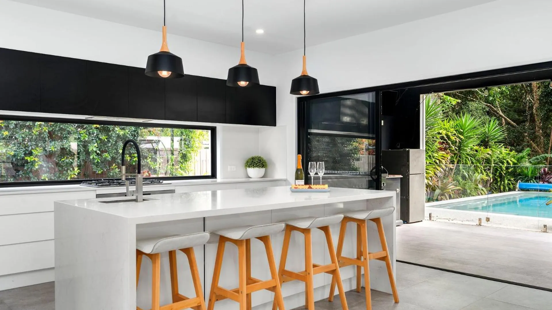Tranquil On Cinnamon Coolum Beach Holiday home